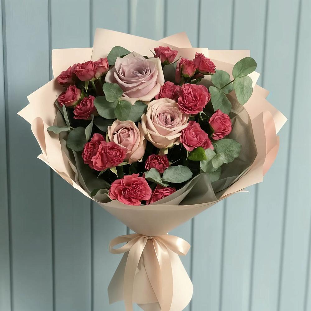 Букет цветов из: Гвоздики и Розы в Кольцово