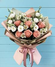 Букет цветов из:  Розы, Альстромерии и Лизиантусы в Кольцово