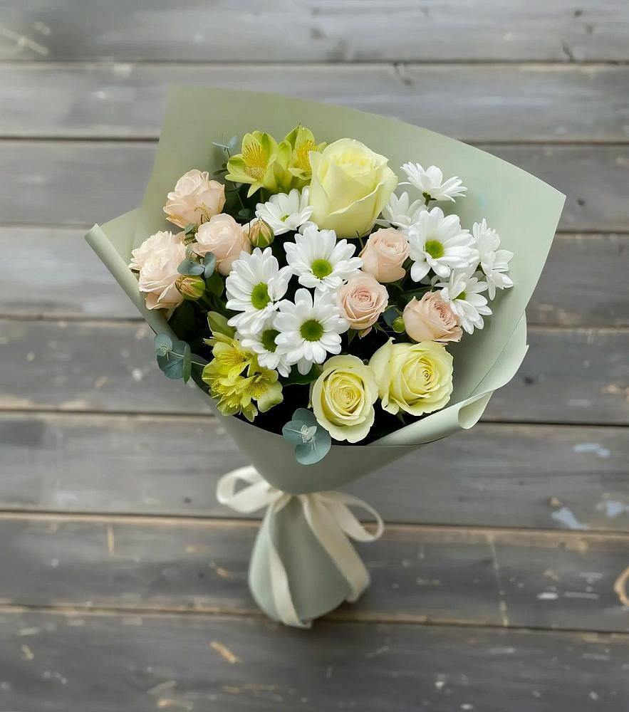 Букет цветов из: Альстромерии, Розы и Хризантемы в Кольцово