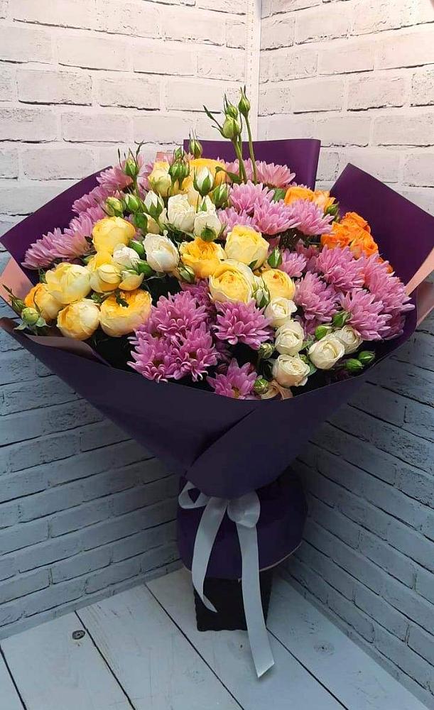 Букет цветов из: Хризантемы и Розы в Кольцово