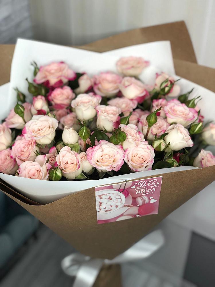 Букет цветов из: Розы в Кольцово