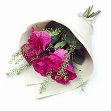 Букет цветов из:  Розы #REPLACE_PRED# Кольцово