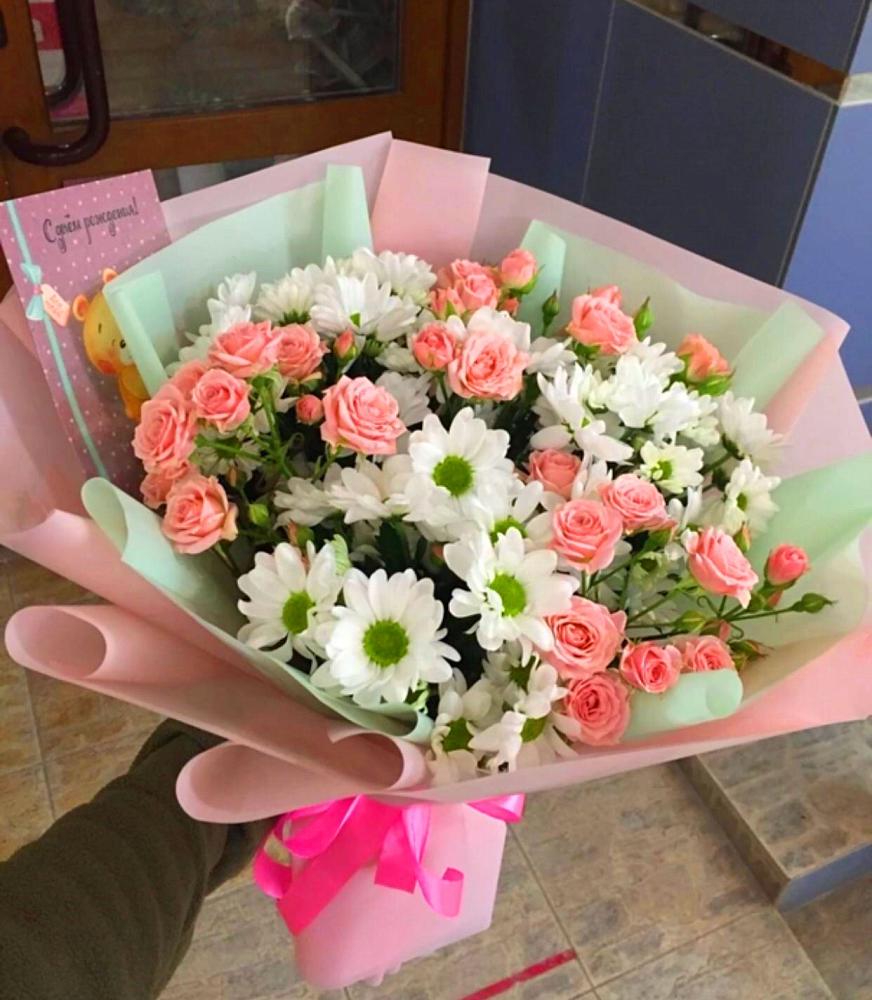 Букет цветов из: Розы и Хризантемы в Кольцово