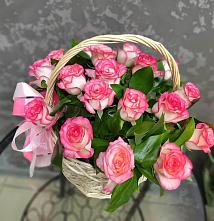 Цветочная композиция из Розы в корзине в Кольцово