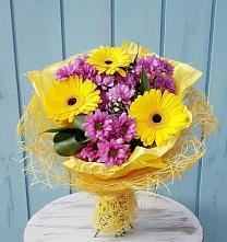 Букет цветов из:  Хризантемы и Герберы в Кольцово