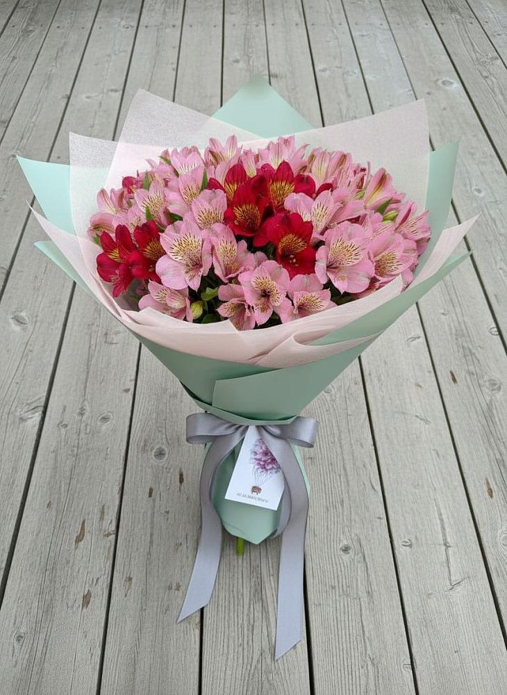 Букет цветов из: Альстромерии в Кольцово