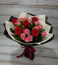 Букет цветов из:  Розы #REPLACE_PRED# Кольцово