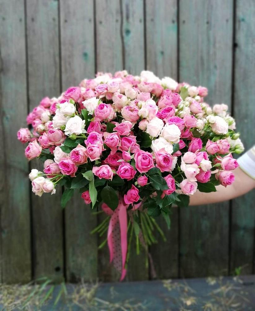 Букет Розовые кустовые розы Натали и Лав Лидия в Кольцово