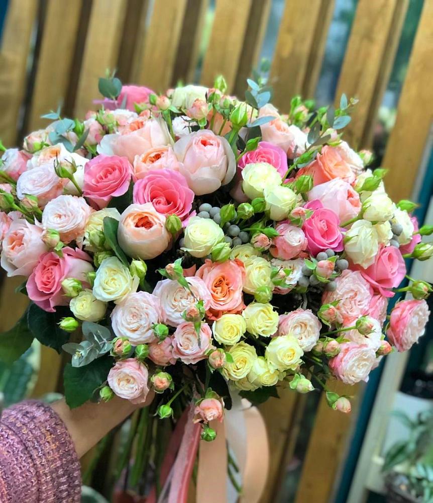 Букет цветов из: Розы в Кольцово