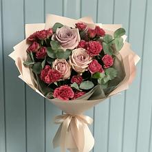 Букет цветов из:  Гвоздики и Розы в Кольцово