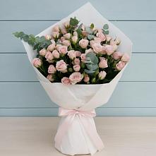 Букет цветов из:  Розы #REPLACE_PRED# Кольцово